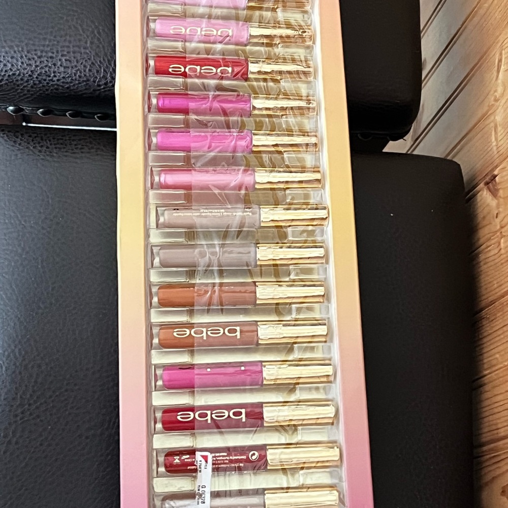 bebe 14 pack matte and gloss colors - Picture 2 of 11